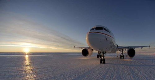 Airbus A320 on  ice