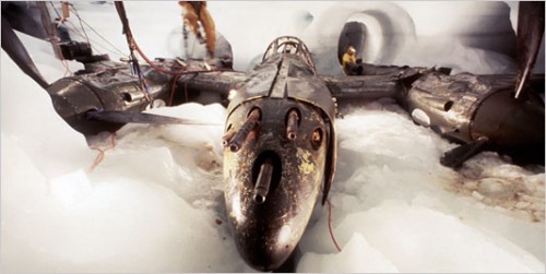 P-38 Lightning Glacier Girl Foto de um P-38 encontrado em uma geleira