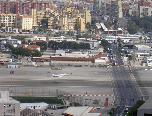 gibraltar-airport-5[2]