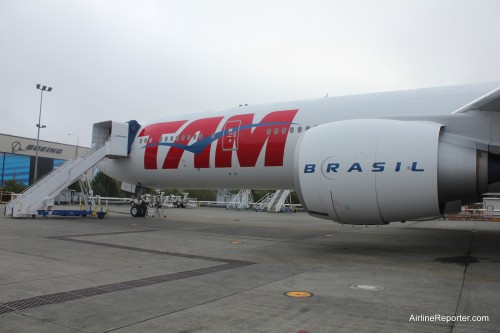 TAM Airlines Boeing 777-300ER por David Parker Brown
