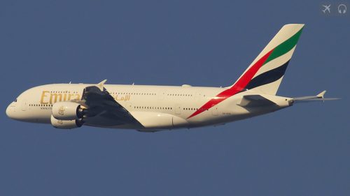 A companhia aérea Emirates, a maior operadora do A380 no mundo, anunciou que irá suspender as operações do superjumbo em 8 destinos no mundo até o final deste ano.
