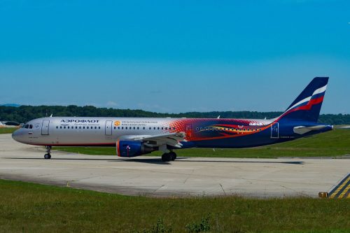 As relações das empresas russas com o mundo estão de mau a pior, agora chegou a vez do time de futebol inglês  Manchester United de cortar laços com a transportadora de bandeira russa Aeroflot.
